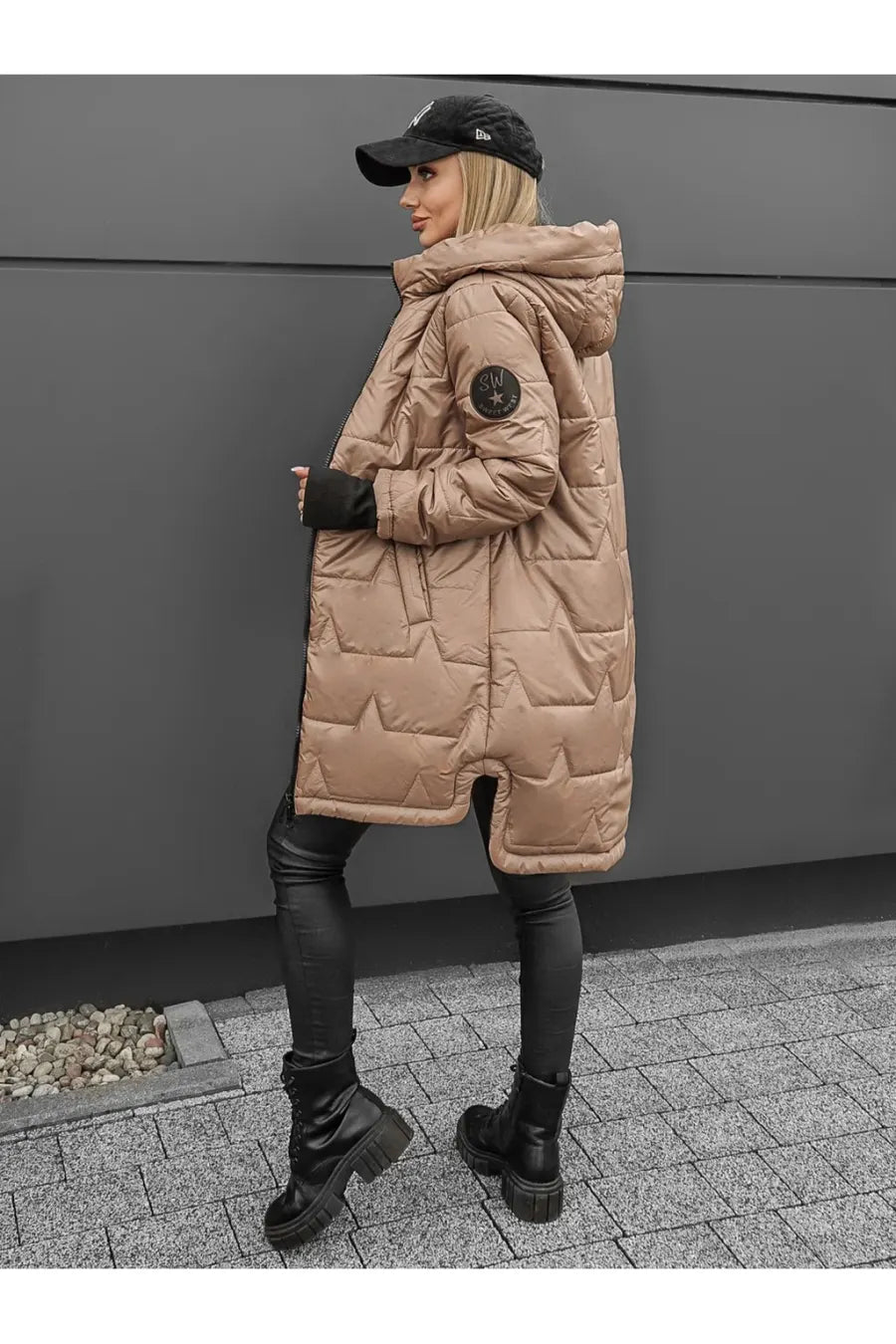 Lipina – Gesteppte Lange Kapuzenjacke