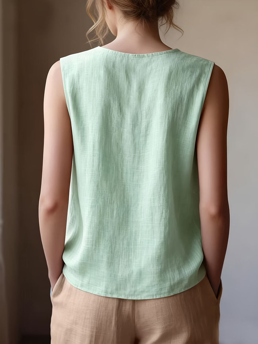 Safiya – Ärmellose Bluse MIT Rüschen Am Ausschnitt