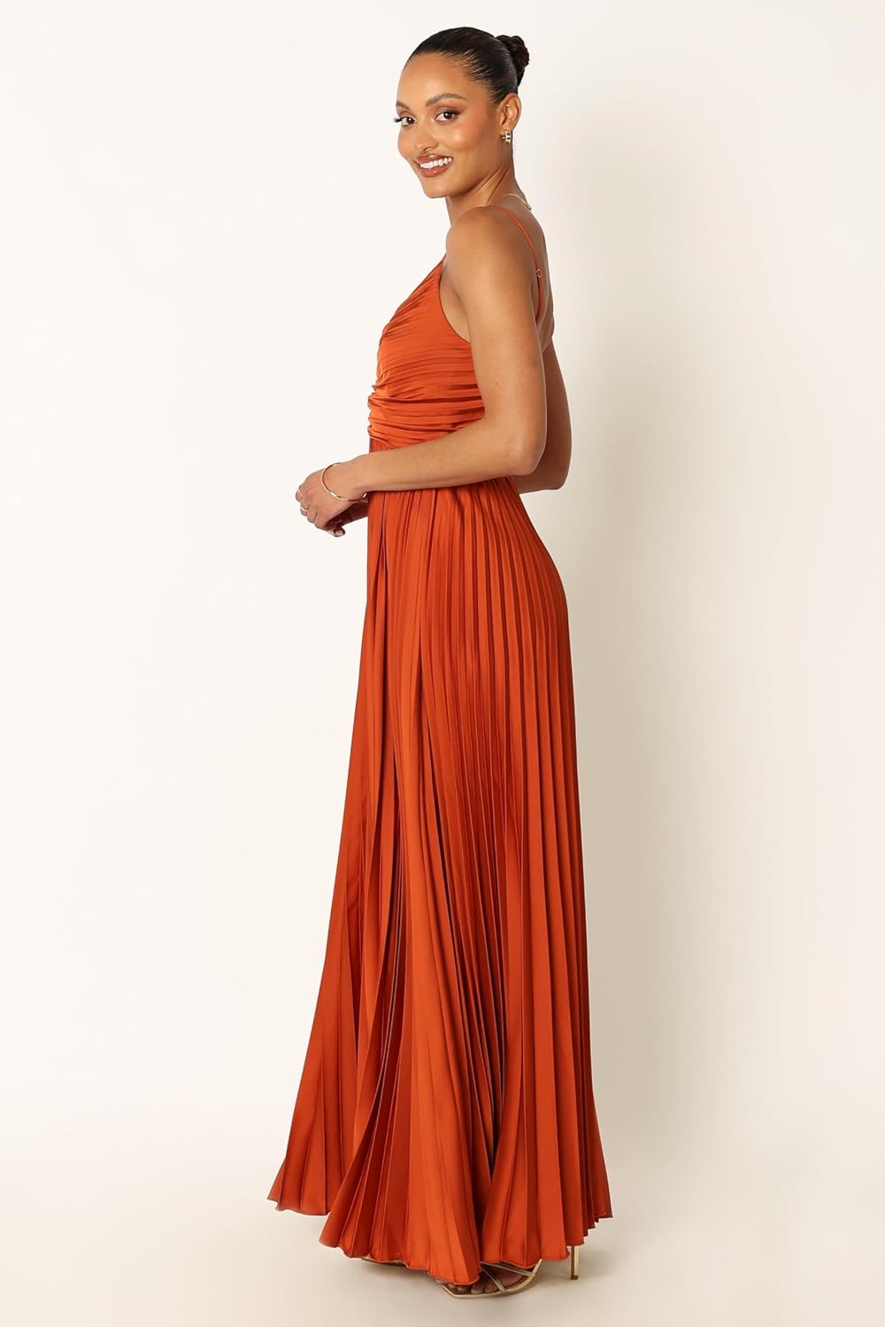 Masano – Elegantes Plissee Kleid