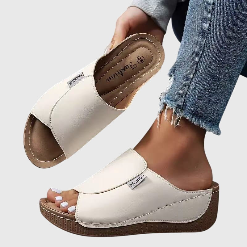 Sherby – Klassische Bequeme Wandersandalen