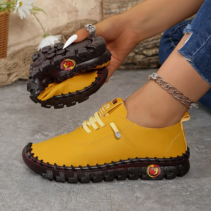 Hilga – Turnschuh Mit Schnürung Und Flexibler Sohle