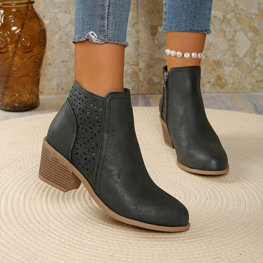Fredrika – Atmungsaktive Stiefeletten Mit Reißverschluss