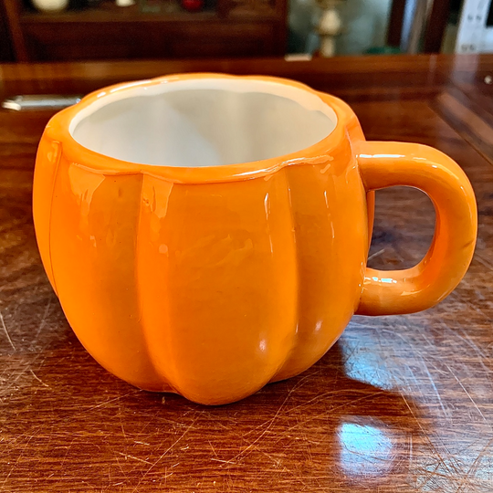 GlowSip – Halloween Becher Mit Kürbis Lächeln