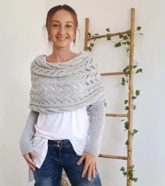 Reinhilde –  Doppelten Ärmeln Shawl Schal