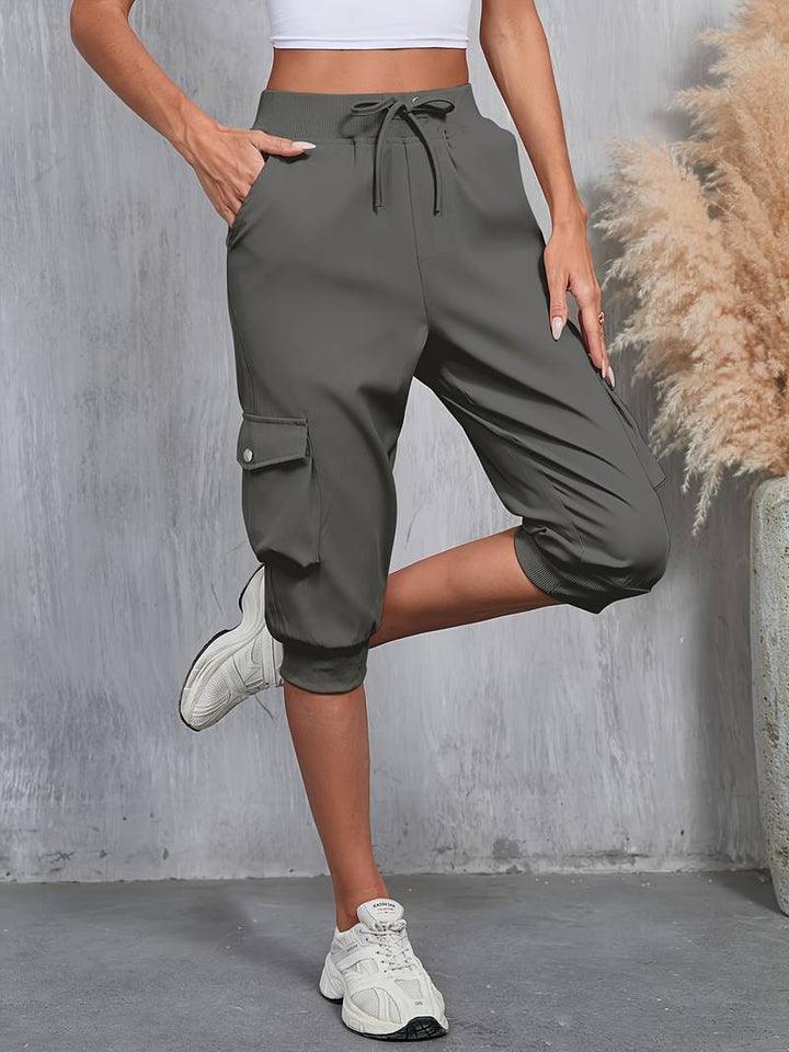 Kirabo - Sommer Cargohose Mit Mehreren Taschen Und Geripptem Gummibund