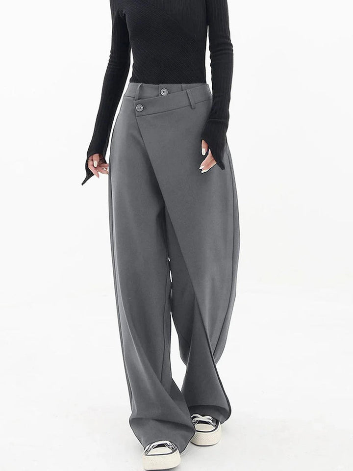 Nela – Hoch Taillierte Hose Mit Asymmetrischem Schnitt