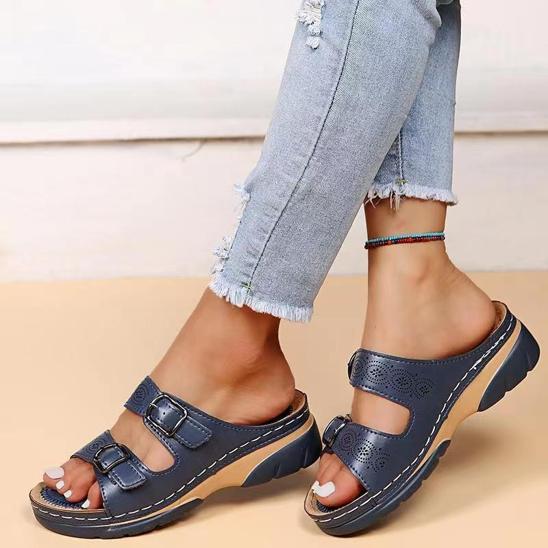 Solena – Orthopädische Sandalen
