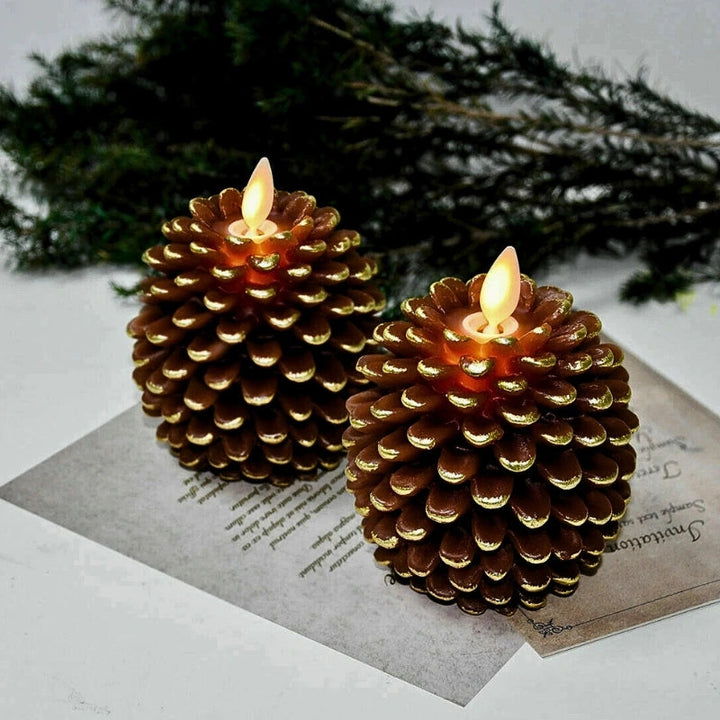 ForestFlame – Stimmungsvolle, Flammenlose Kerze in Tannenzapfenform