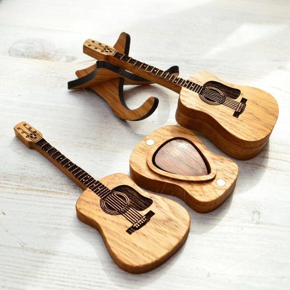 TuneCradle – Mini-Süße-Edition  Plektrum-Etui aus Holz für Gitarre