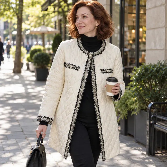 Caren – Elegante Jacke Mit Rundhalsausschnitt