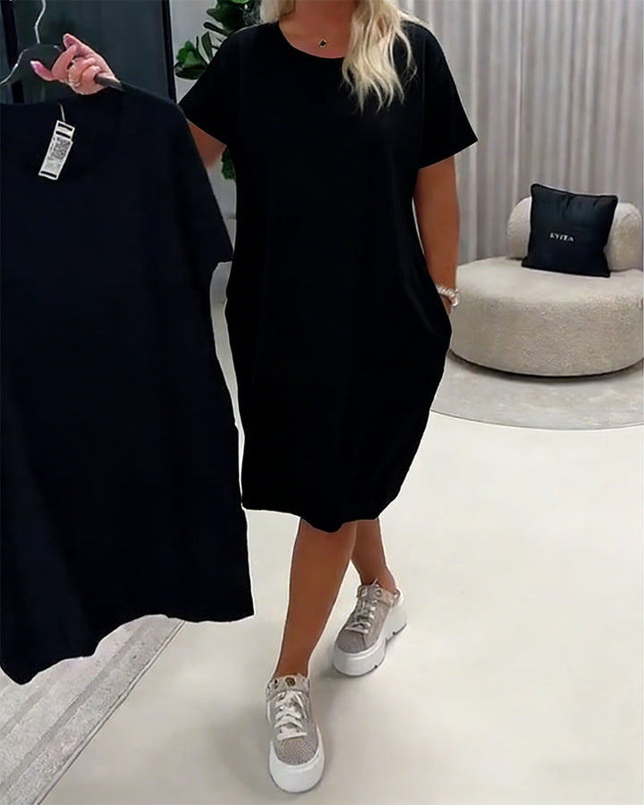 Pretty - Hübsches Kleid Mit Kurzen Ärmeln Und Rundem Ausschnitt