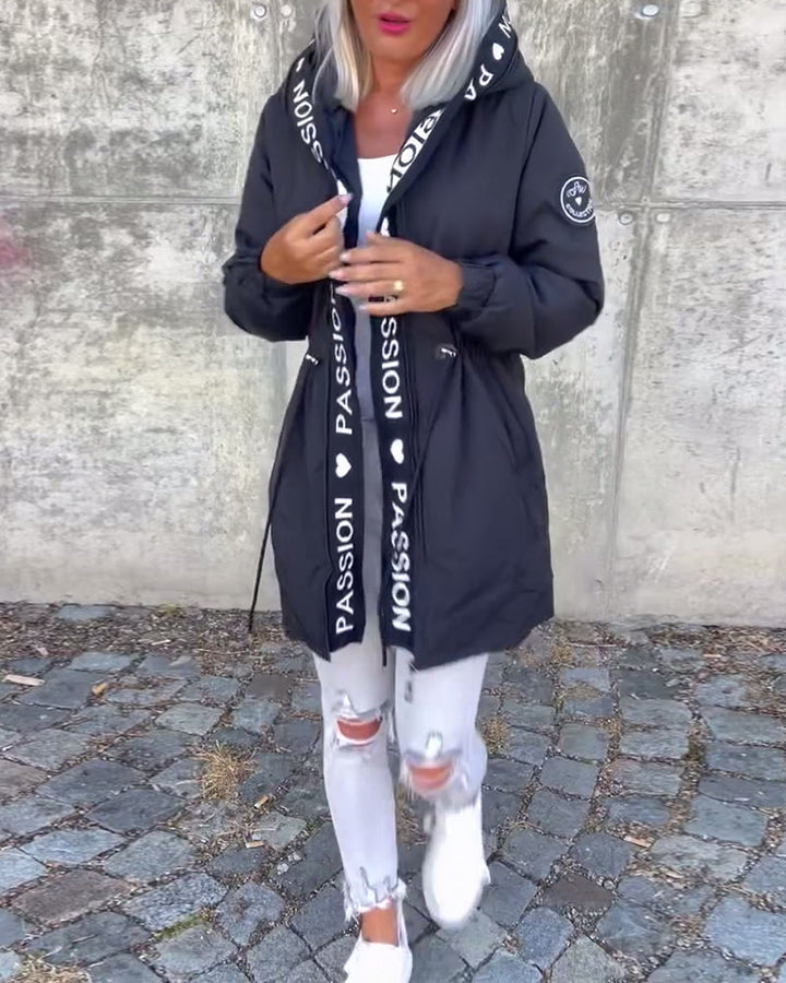 Neubauer – Trenchcoat mit Langer Kapuze Und Kapuze