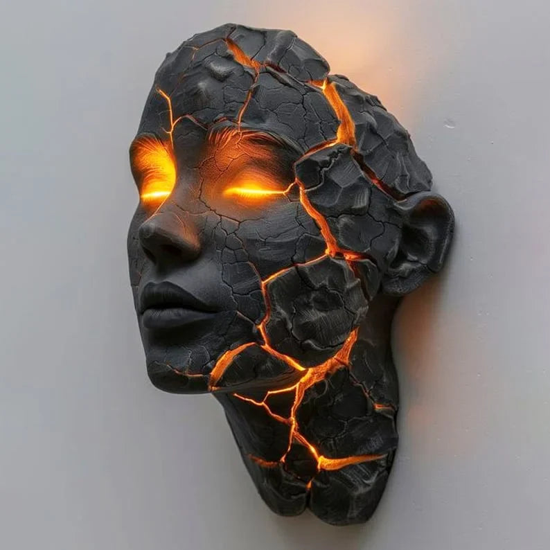 CrackGlow – Wandleuchte Zerbrochene Seele