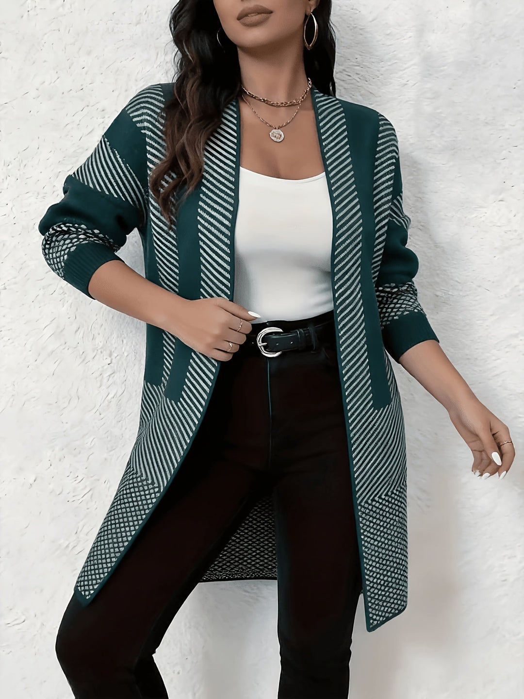 Zhamilya - Langer Geometrisch Gestrickter Strickjacke Mit Offener Vorderseite