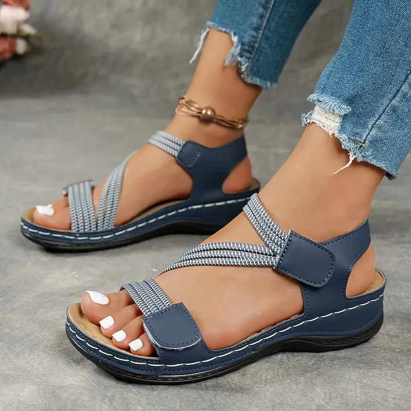 Rania – Leichte Sommersandalen Mit Verstellbaren Riemen