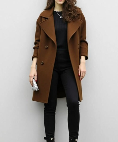 Roxana – Eleganter Zweireiher Mantel