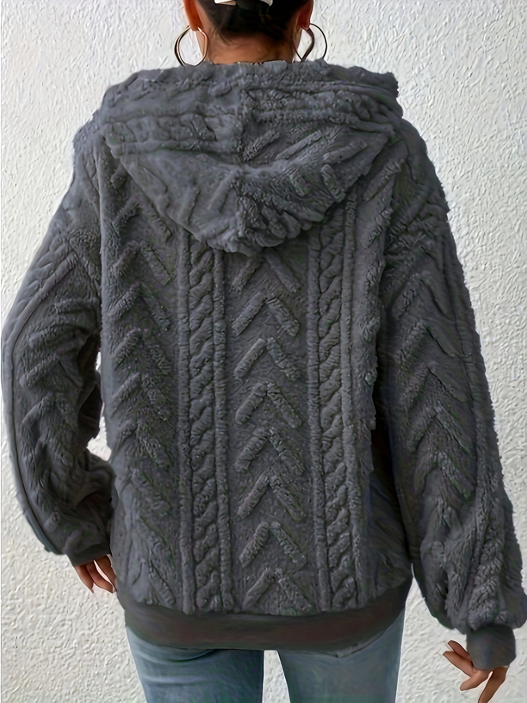 Andrine – Langärmelige Kapuzenjacke