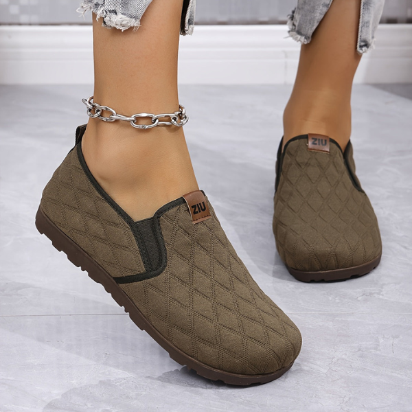 Malisaa - Slip on Schuhe Mit Rautensteppung