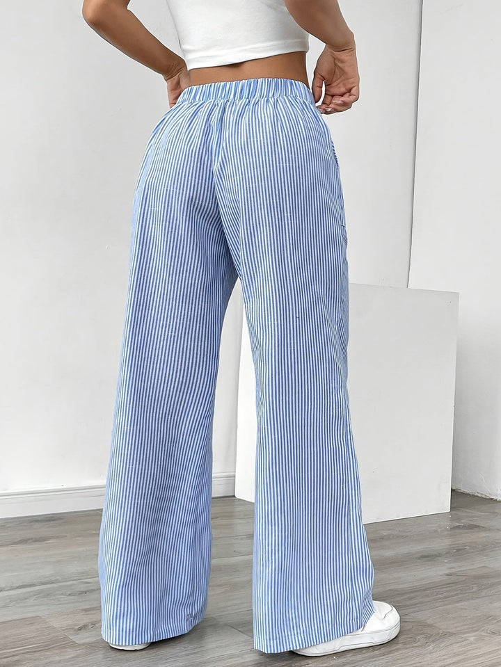 Sunnyi – Lässige Gestreifte Hose Mit Weitem Bein