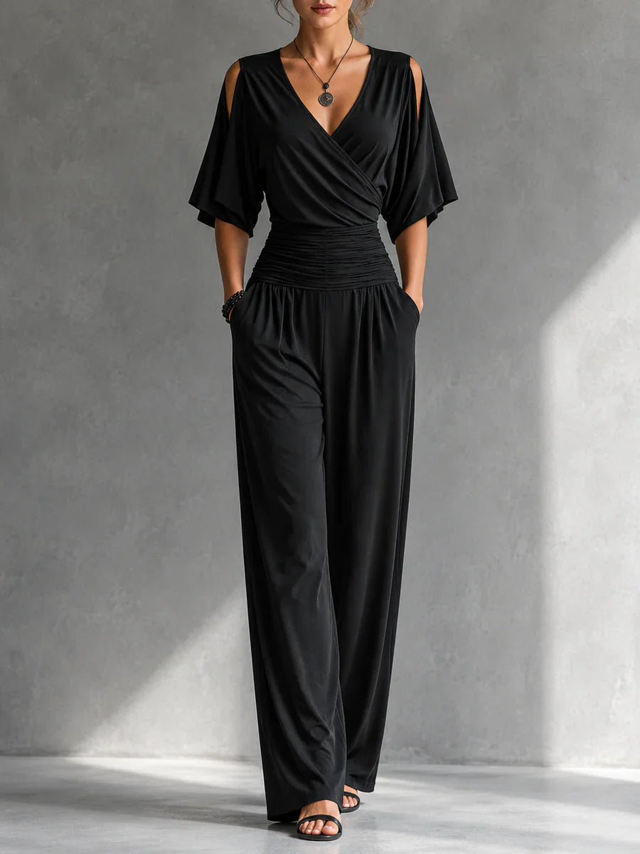 Greene – Jumpsuit mit Wickelausschnitt, Cold-Shoulder-Details und weitem Bein