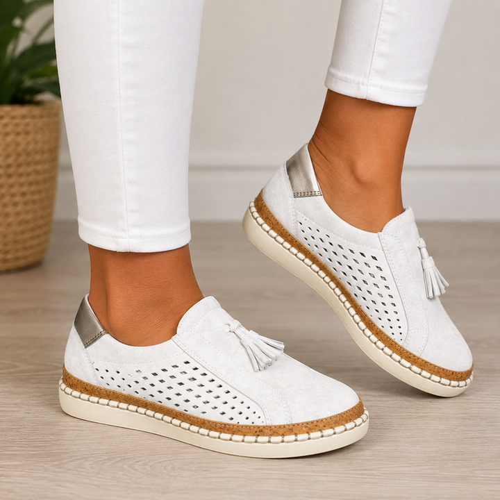 Sheyzina – Perforierte Slip On Loafer mit Quaste Und Plateau Sohle