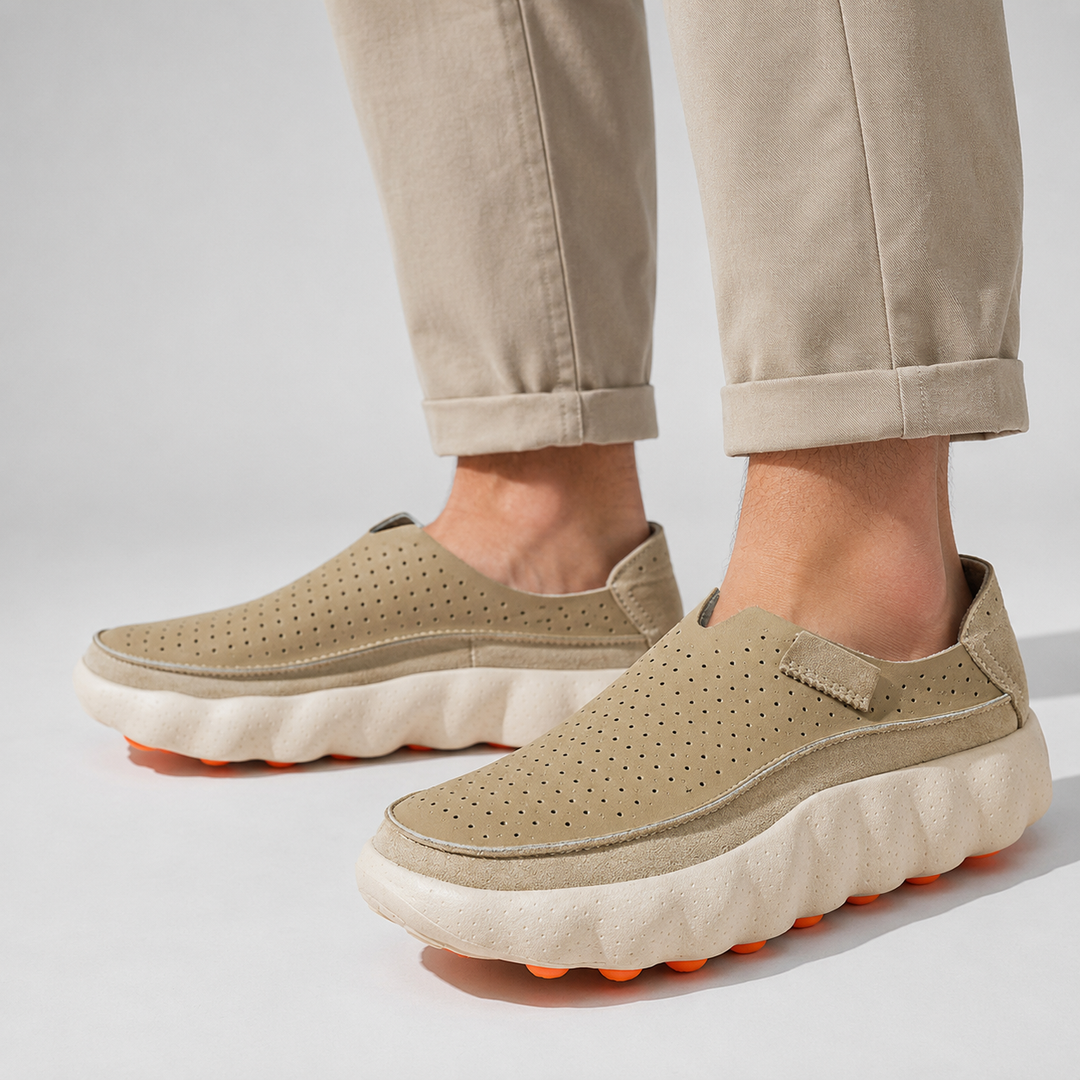 Sameth – Perforierte Hausschuh Mit Flexibler Sohle