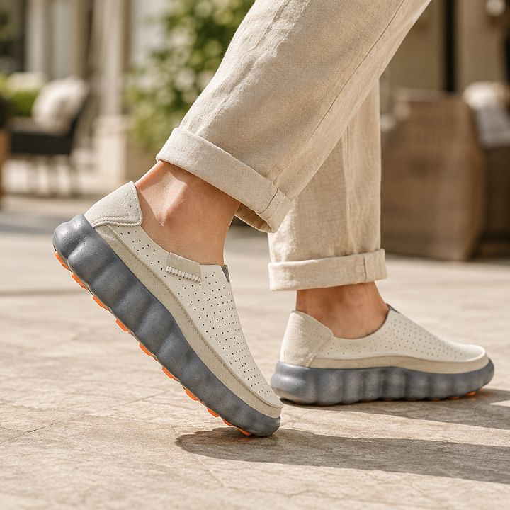 Sameth – Perforierte Hausschuh Mit Flexibler Sohle