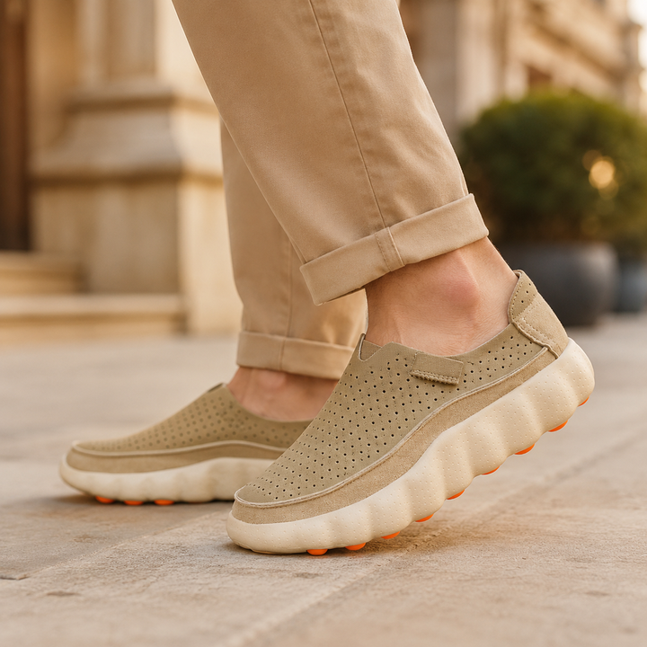 Sameth – Perforierte Hausschuh Mit Flexibler Sohle