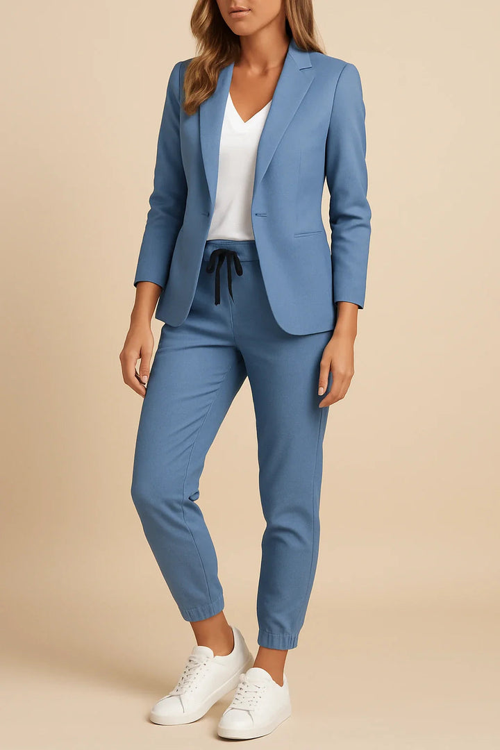 Izabela – Eleganter Zweiteiliger Anzug