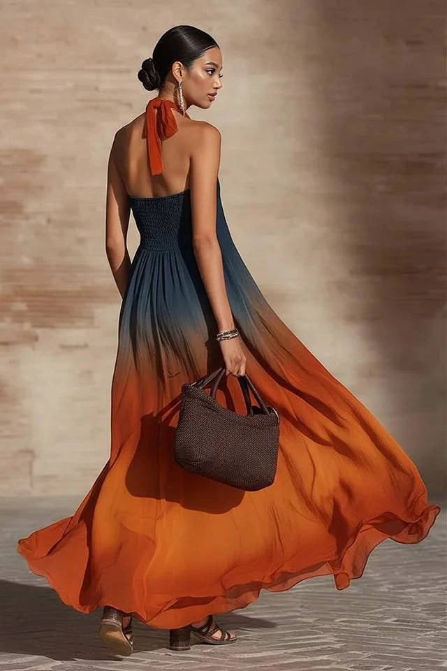 Naeela – Maxikleid mit Neckholder-Ausschnitt und V-Ausschnitt im Ombré-Look