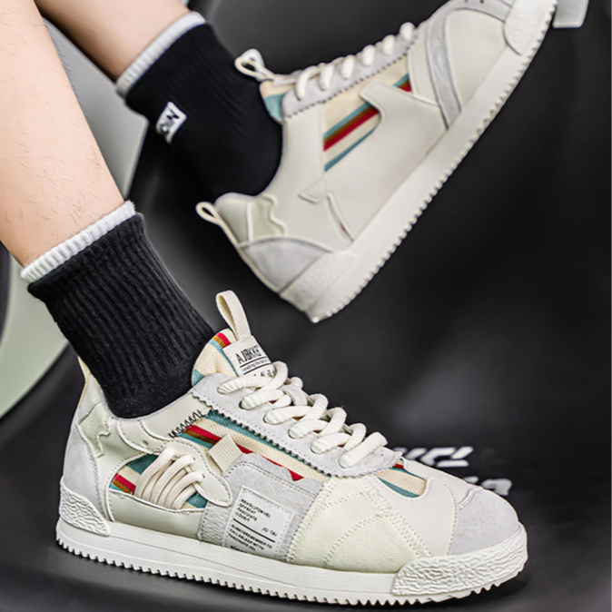 Pooran – Ultrabequemer Retro Turnschuh