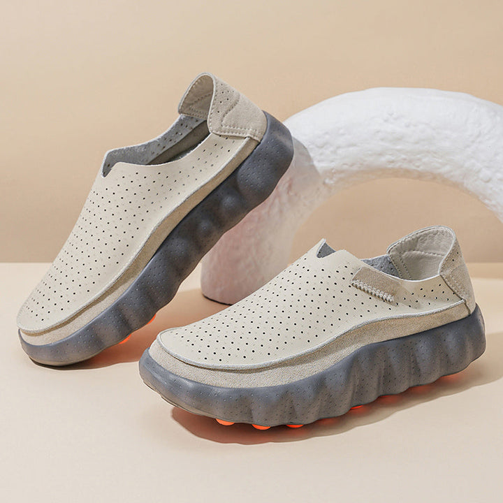 Sameth – Perforierte Hausschuh Mit Flexibler Sohle