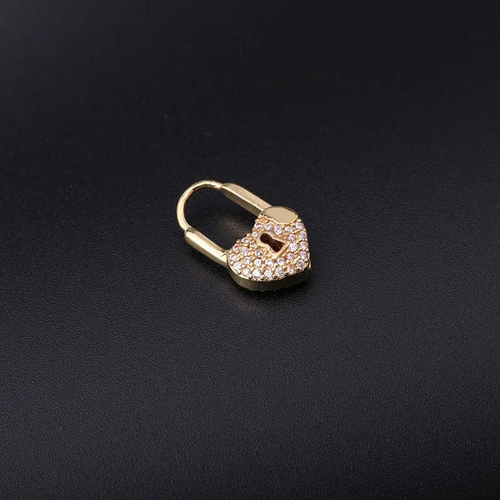 LuxeHeart – Herzförmige Creolen