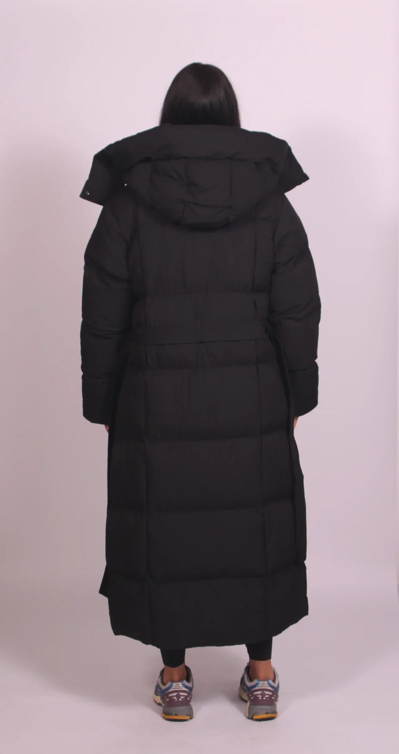 Kaelani – Warmer Langer Puffermantel mit Kapuze