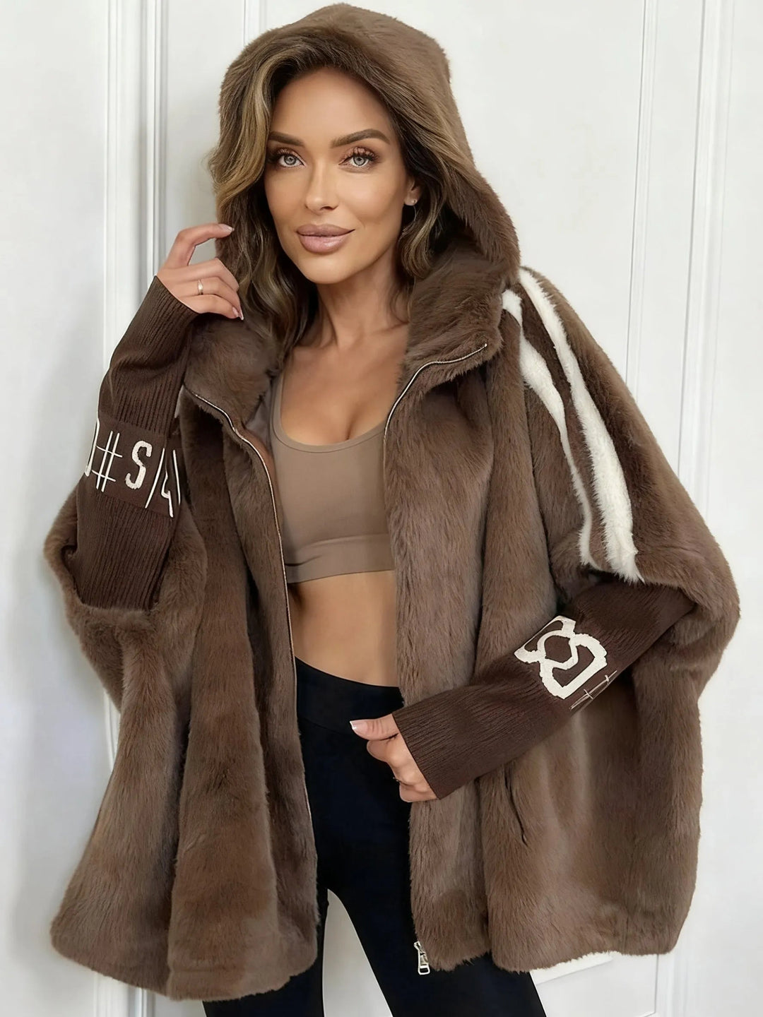 Elifia – Oversize Jacke Mit Kapuze