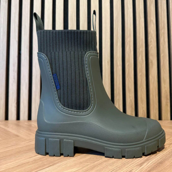 Wanga - Waterproof And Non Slip Boots