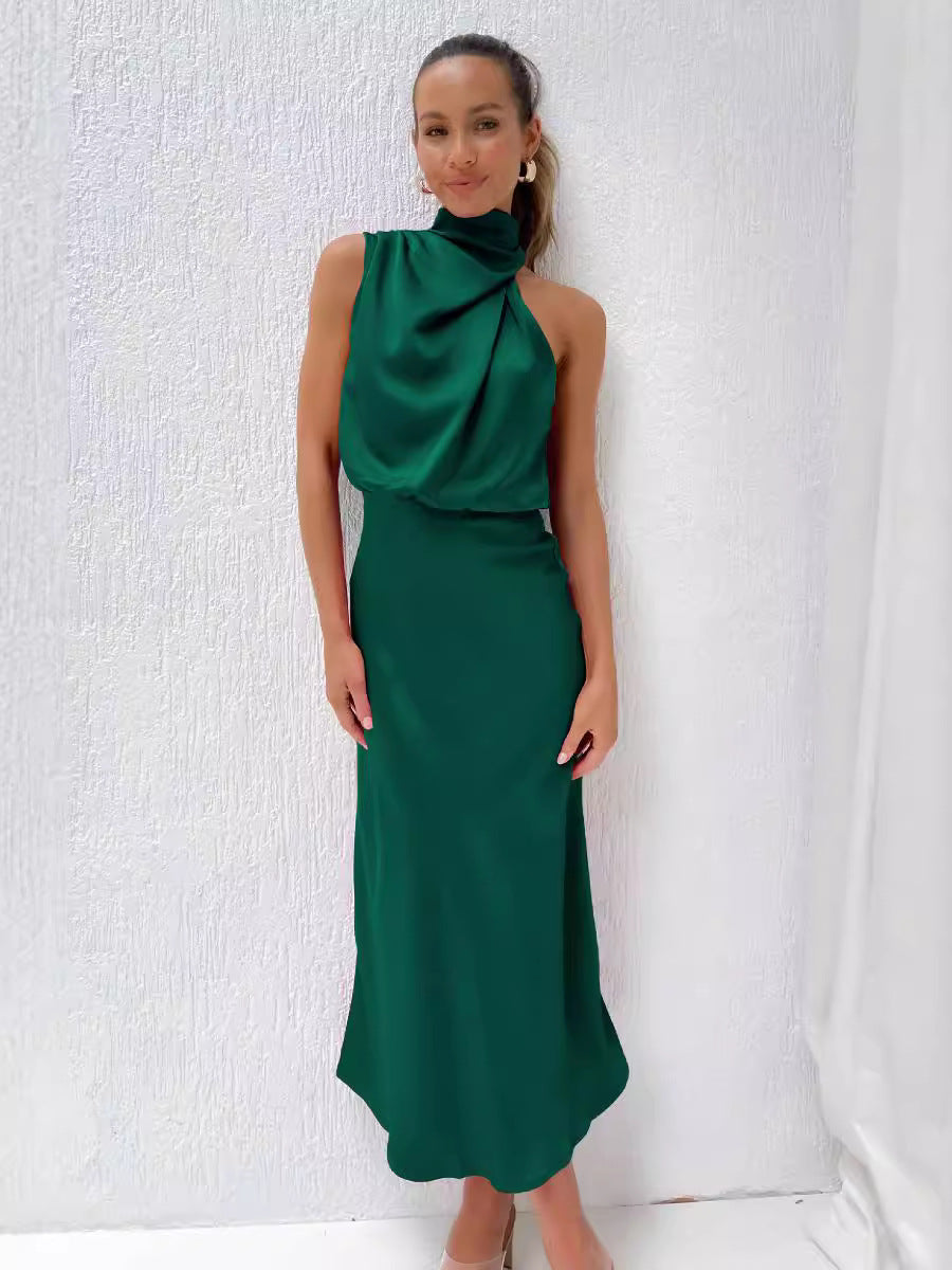 Justyna – Langes Kleid mit Neckholder-Ausschnitt