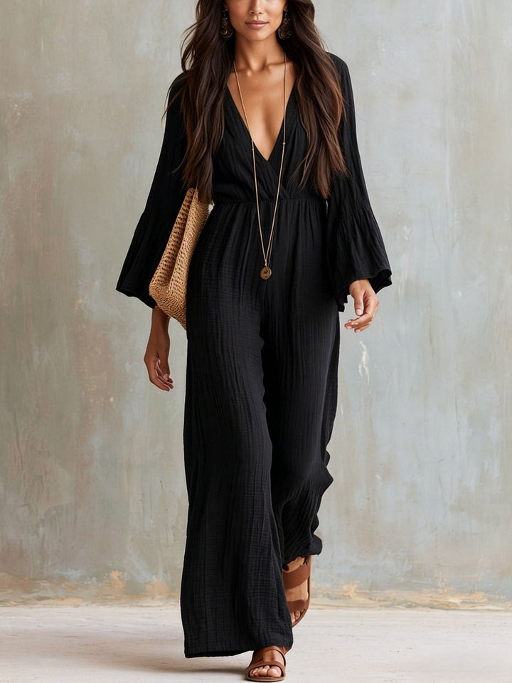 Magdlena – Luftiger Jumpsuit mit V-Ausschnitt
