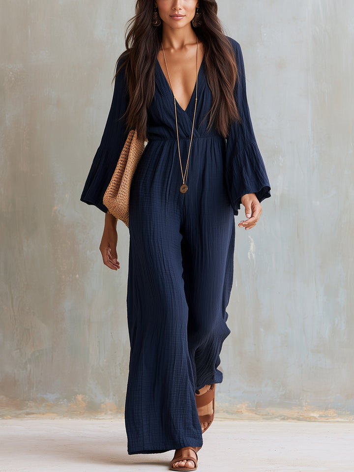 Magdlena – Luftiger Jumpsuit mit V-Ausschnitt
