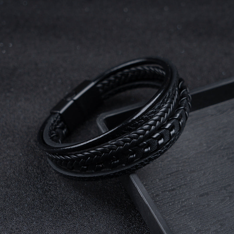 RuneCraft – Geflochtenes Wikinger Armband aus Leder