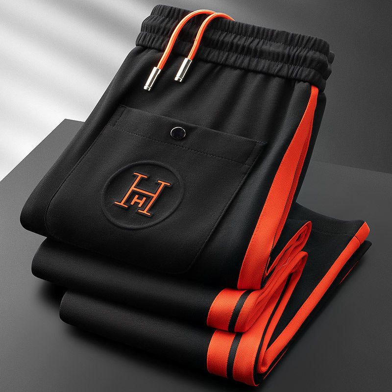 Aventro – Hochwertiger Trainingsanzug