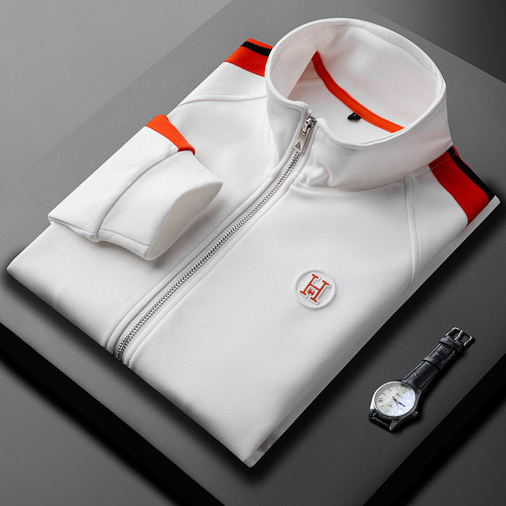 Aventro – Hochwertiger Trainingsanzug