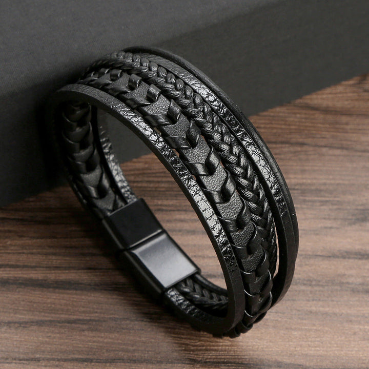Lennart – Mmehrlagiges Geflochtenes Armband aus Lederband