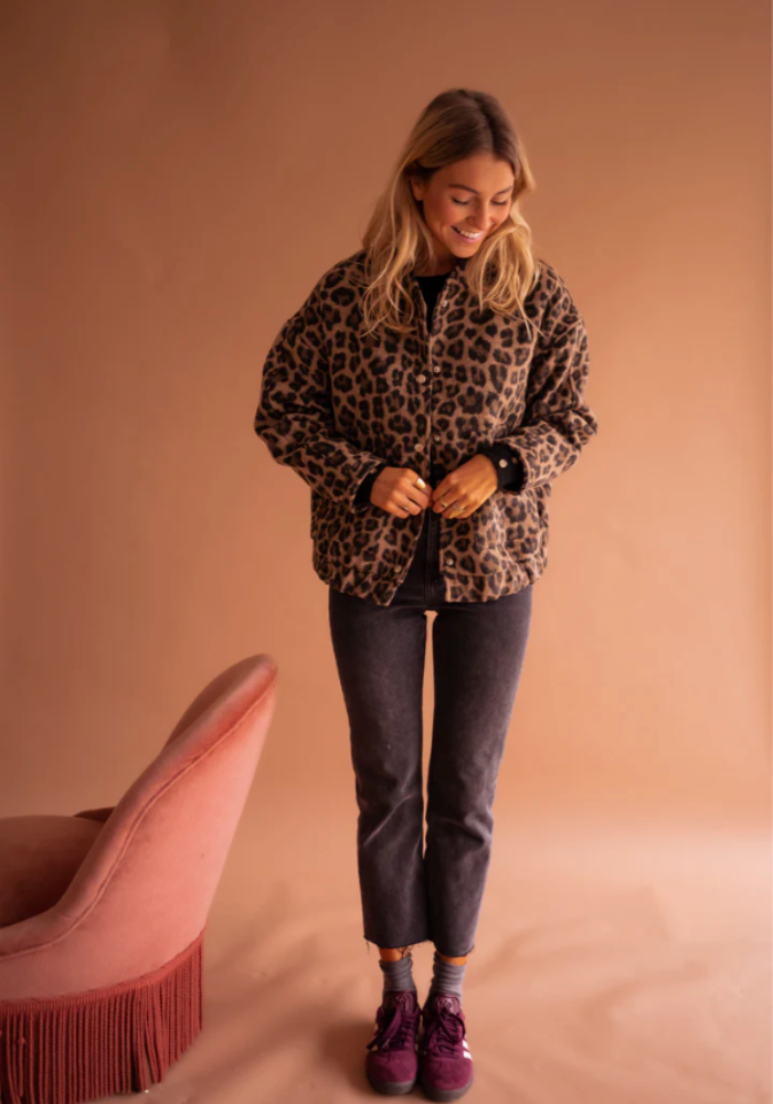 Leoona – Leoparden Bomber Jacke