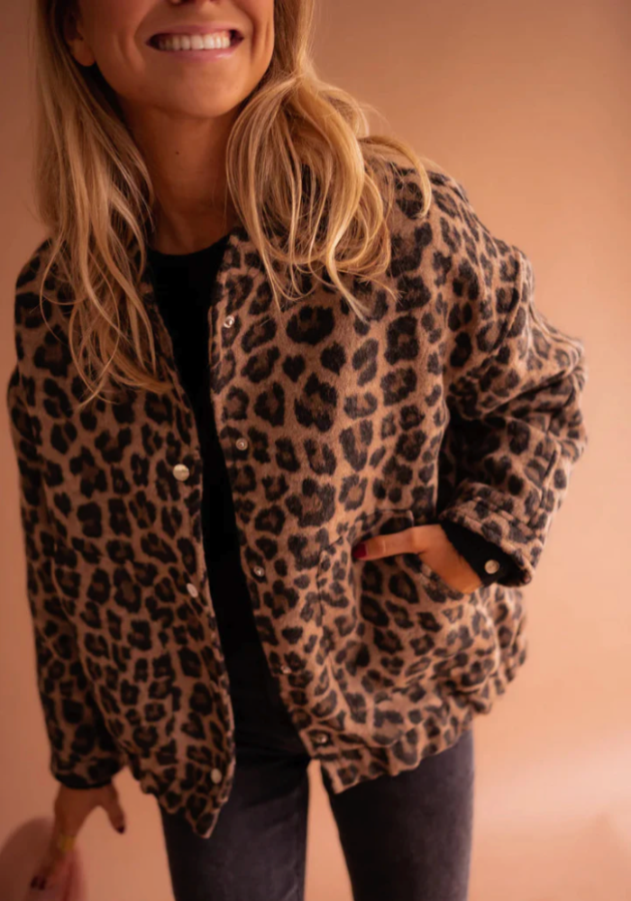 Fairuza – Leopard-Jacke Mit Knöpfen