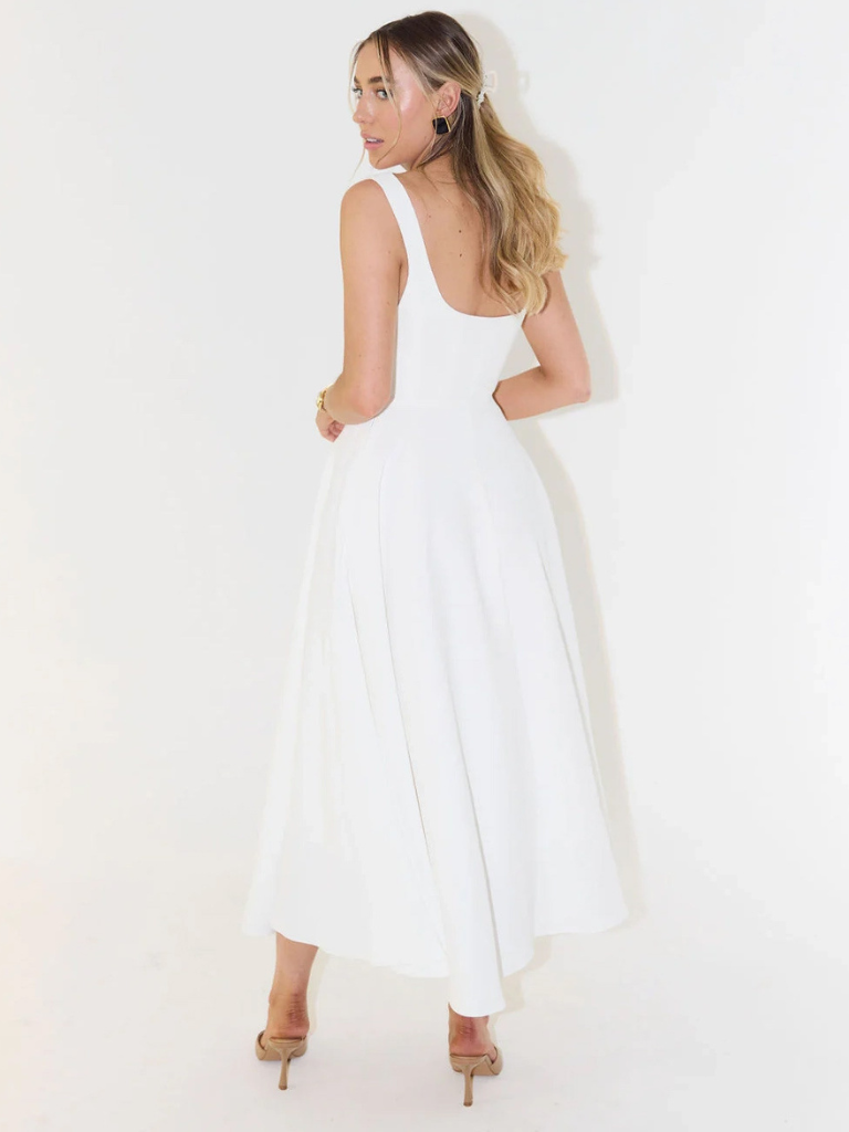Nangula - Elegantes Kleid Aus Rayon