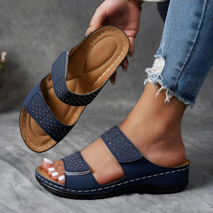 Naoko - Orthopädische Rutschfeste Sandale