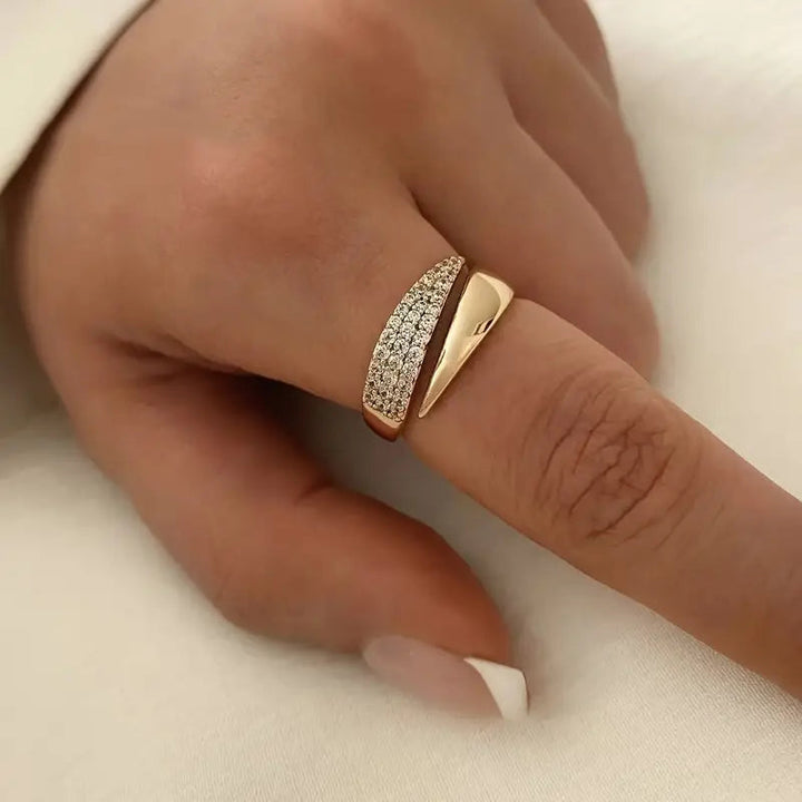 Kalea – Eleganz Haven Ring
