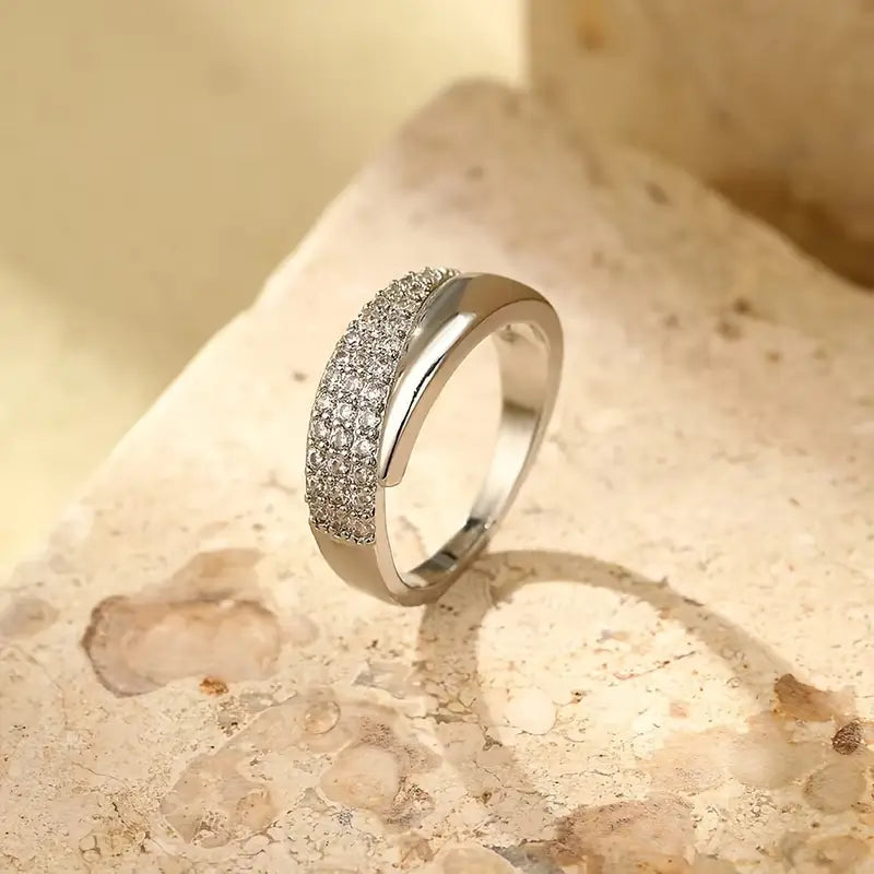 Kalea – Eleganz Haven Ring