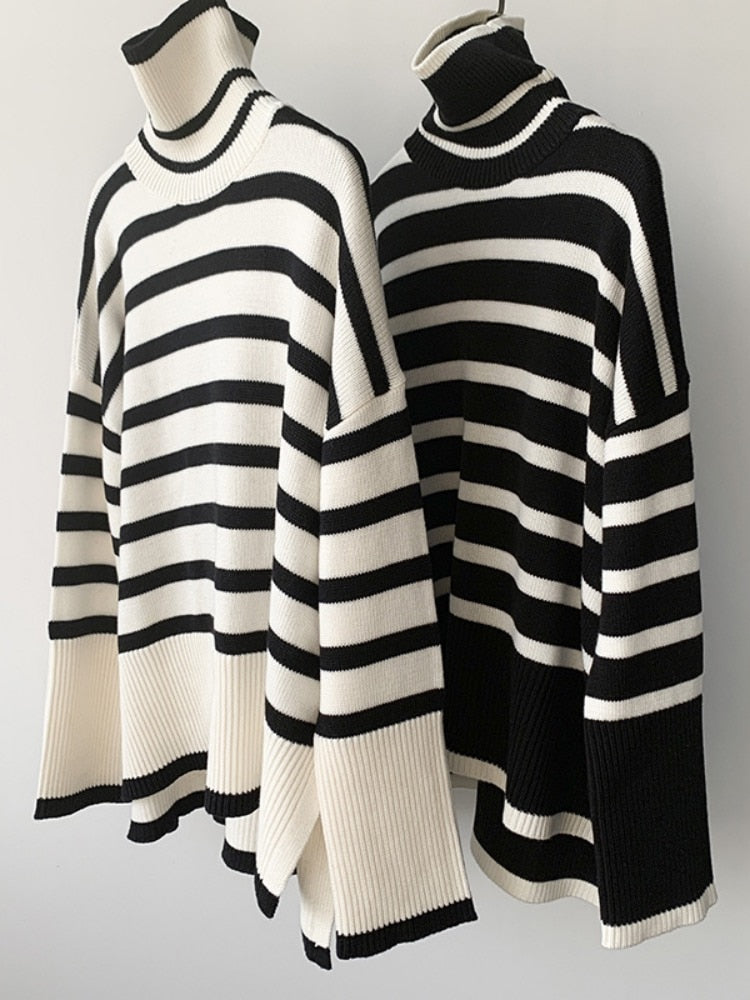 Kynesia - Übergroß Strickpullover Mit Streifenmuster Und Rollkragen